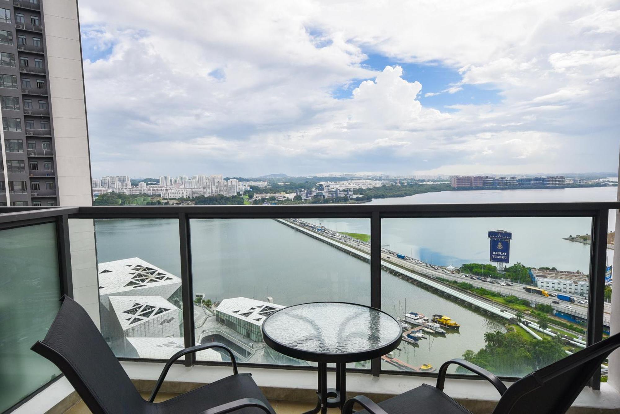 R&F Princess Cove By Nest Home At Johor Bahru Exterior photo